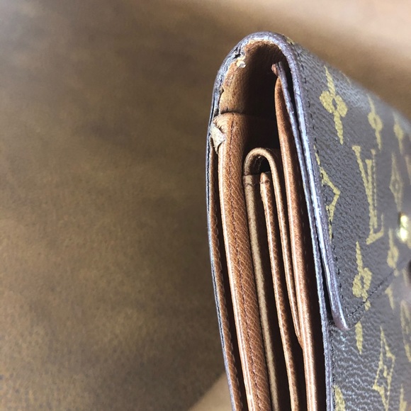 Louis Vuitton Monogram Porte Tresor Trifold Wallet - Picture 16 of 16